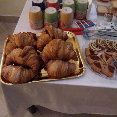 B&B Candido Vacanze Модика Экстерьер фото