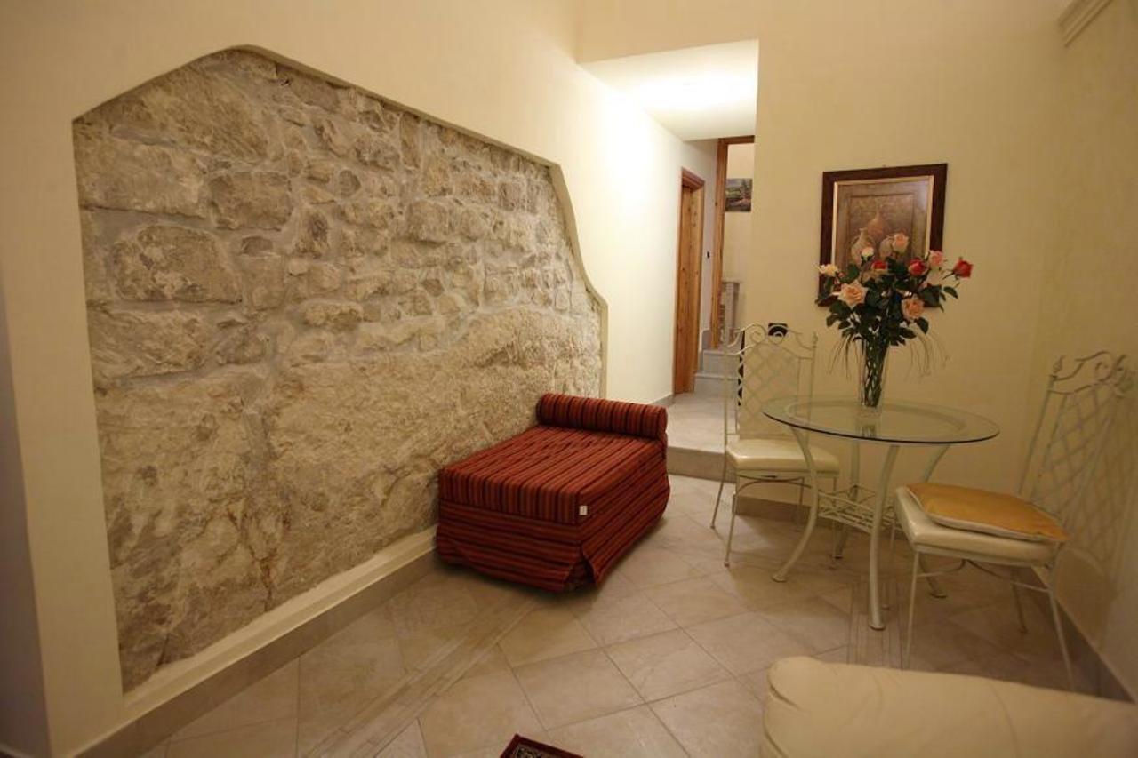 B&B Candido Vacanze Модика Экстерьер фото